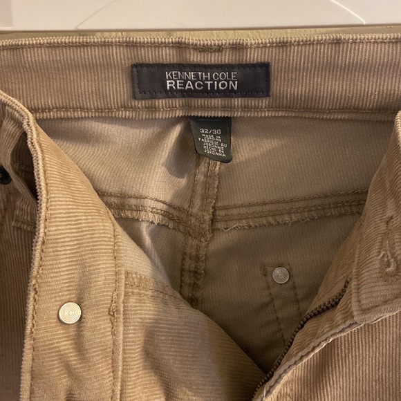Kenneth Cole Reaction corduroy pants - Picture 2 of 5